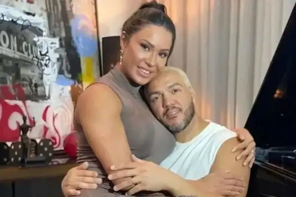 Ex-affair de Gracyanne Barbosa convida Belo para luta: ‘me desafie’