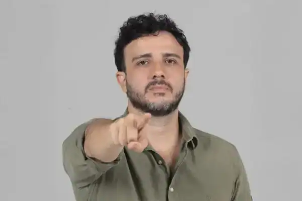 Renan Santos detalha ameaças de facções que mudaram estratégia de sua pré-campanha
