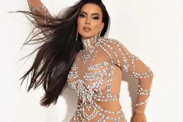 Fernanda Bande revela ter recebido vídeo íntimo de famoso sem qualquer contato prévio