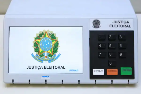 Voto em trânsito para 2026 inicia hoje; confira quem pode pedir e como proceder