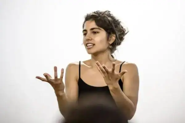 Bailarina Marina Abib é internada na UTI após impulsionar campanha por doença rara