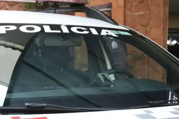 Polícia detém líder de quadrilha que furtava veículos via aplicativo em SP