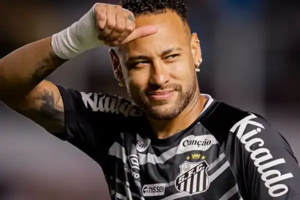 Neymar fala sobre futuro e não garante continuidade no Santos