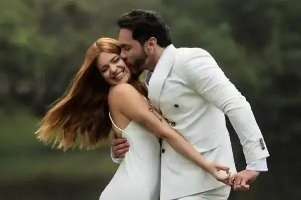 Viih Tube e Eliezer oficializam casamento civil em cerimônia no interior de SP