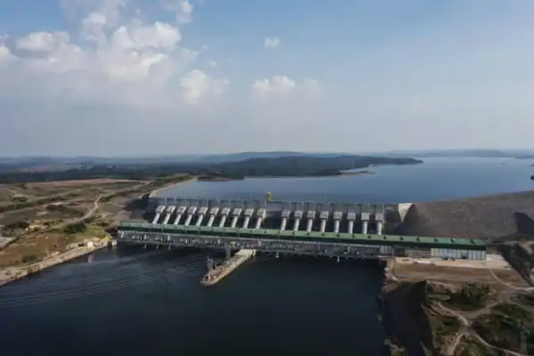 Belo Monte diminui vazão por efeitos do El Niño; entenda