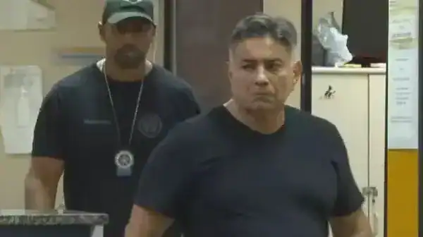Delegado aposentado da PF é detido por furto em supermercado na Barra da Tijuca