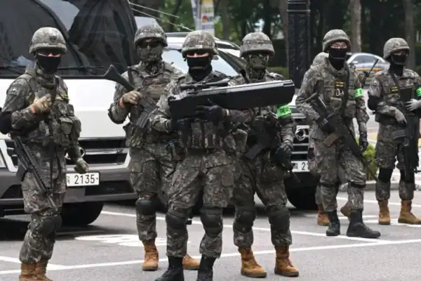 EUA e Coreia do Sul encerram exercícios antes do previsto em gesto à Coreia do Norte