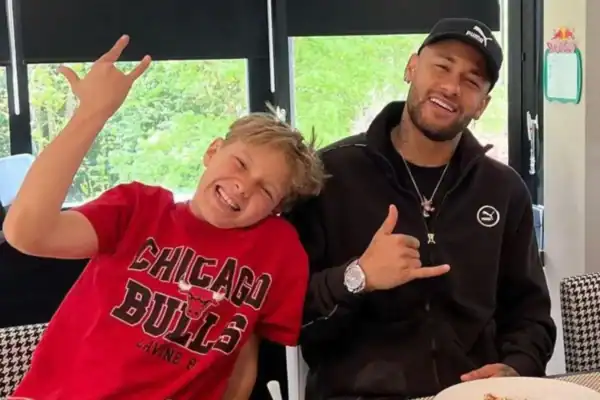 Davi Lucca, filho de Neymar, ganha homenagens em seu aniversário de 15 anos