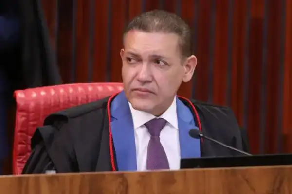 Vazamento de gás provoca incêndio na residência do ministro Kassio Nunes Marques
