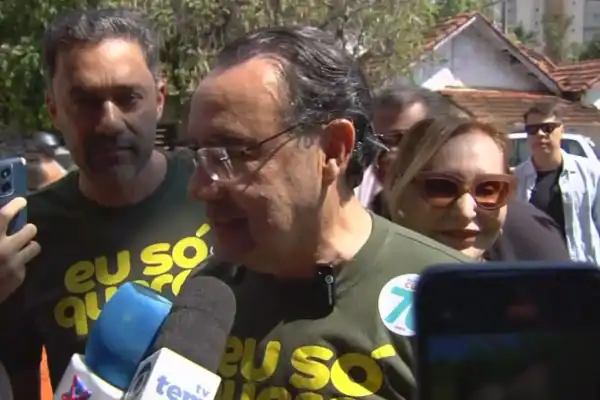 Augusto Cury comemora alta nas pesquisas e afirma que pretende pacificar o País