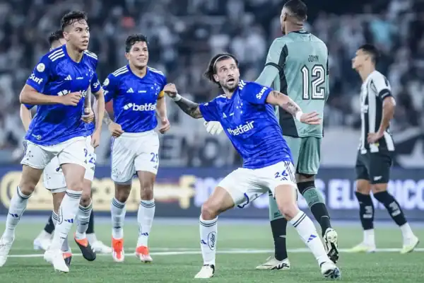 Fortaleza supera Avaí e alcança oito partidas sem derrota na Série B