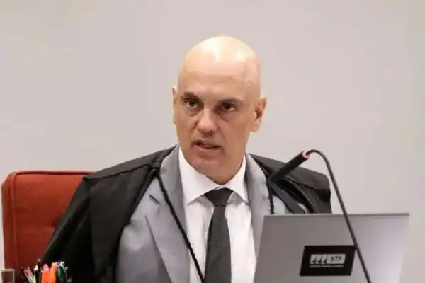 STF decide terça investigação de Alexandre de Moraes por supostas ligações com Vorcaro