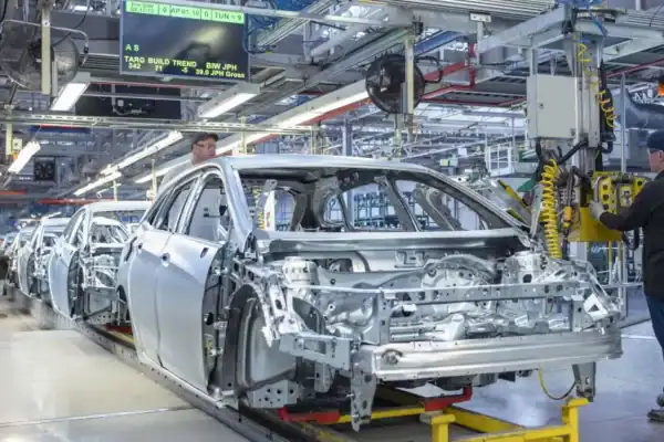 Indústria automotiva americana solicita a Trump manter veículos chineses fora do mercado