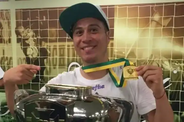 Ex-Palmeiras fala sobre batalha contra o álcool e a depressão: ‘Não aguentava mais a dor e o sofrimento’