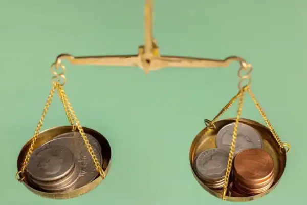 Estudo de think tank revela que nenhum plano de governo estabiliza a dívida pública