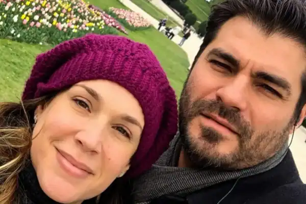 Thiago Lacerda confirma fim de casamento com Vanessa Lóes após 25 anos de união