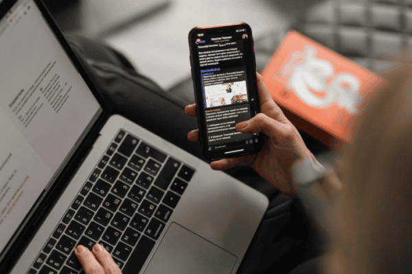 Como um criador de newsletter montou um negócio de assinaturas sem paywall