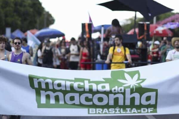 Confira como foi a 18ª Marcha da Maconha em Brasília