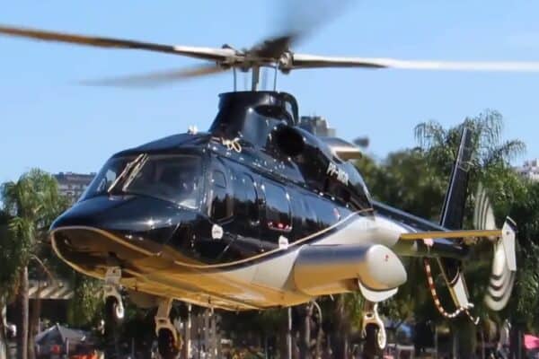 Helicóptero desaparecido tem capacidade para 7 passageiros e foi fabricado em 2001