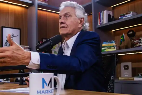 Caiado afirma que Lula e Flávio possuem “lado” no Supremo