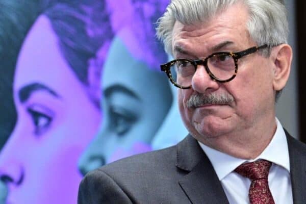 AGU recorre ao STF para confirmar perda de cargo de Marco Buzzi