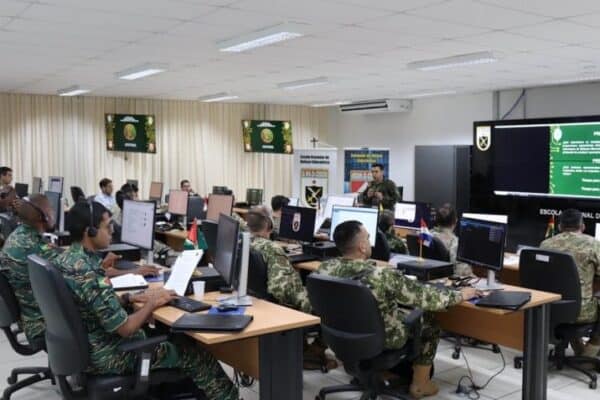 Exército brasileiro realiza exercício de defesa cibernética