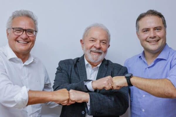 Lula faz acenos a Calheiros e a João Campos com incursão no Nordeste