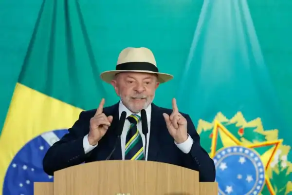 Pesquisa Datafolha aponta que 40% dos brasileiros consideram governo Lula ruim ou péssimo