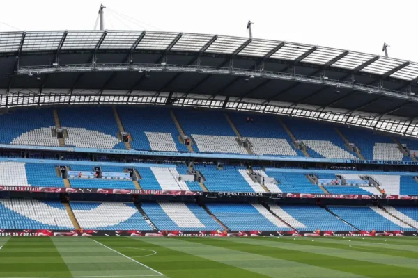 Presidente do Manchester City se manifesta após condenação da Premier League