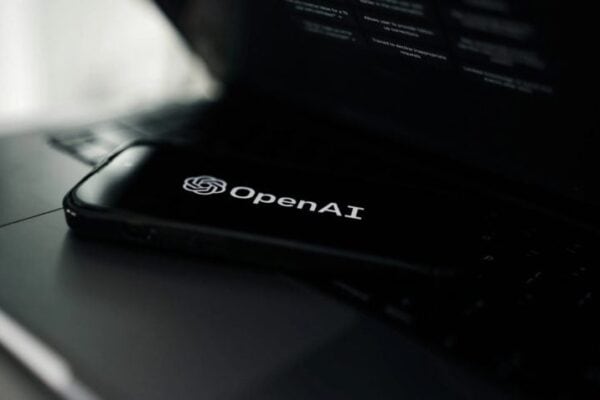 CEOs da OpenAI e da Anthropic são convocados a depor no Senado australiano