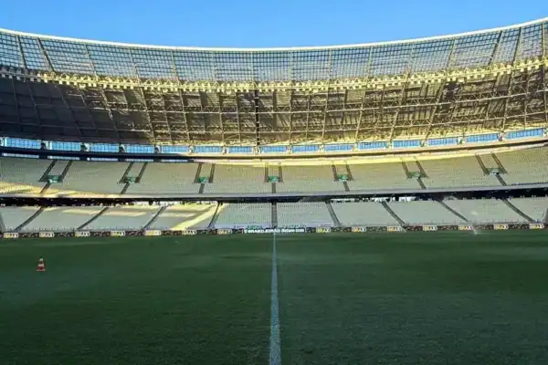 Fortaleza e Athletic-MG empatam em partida polêmica e veem planos na Série B frustrados