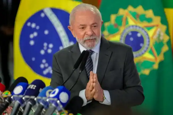 Agenda dos candidatos ao Planalto nesta segunda-feira, com encontros de Lula em Nova York