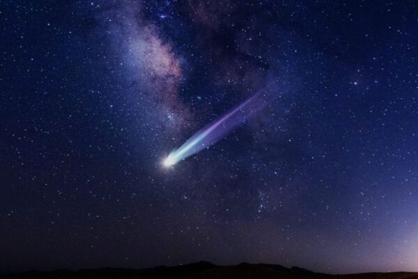 Chuva de meteoros do cometa Halley terá pico esta semana e será visível no Brasil, diz Nasa
